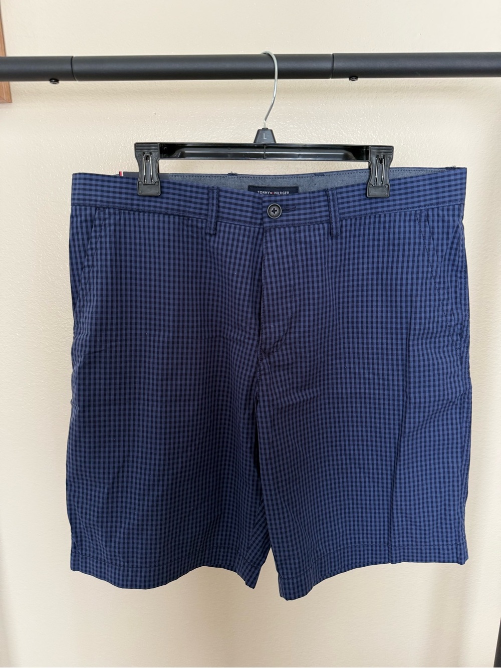 Tommy Hilfiger Men's Navy Shorts